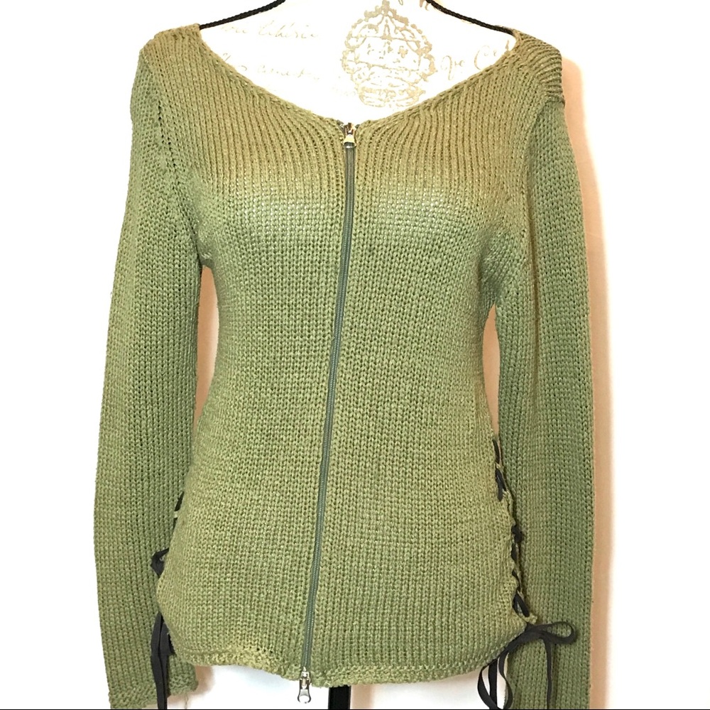 Unique green knit, Lace-up, zip-up Long Sleeve shirt